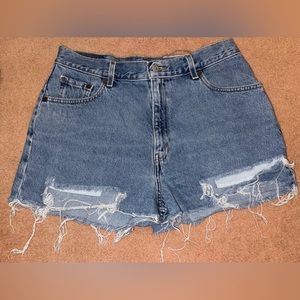 High rise Levi Jean shorts woman’s size 12
